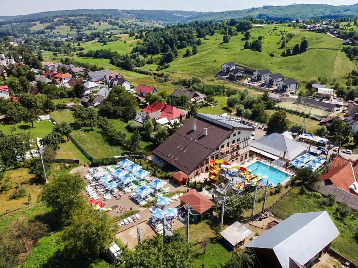 Sat De Vacanta Martisorul Cacica Bagian luar foto